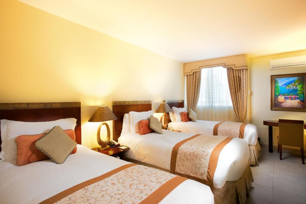 Toscana Inn Hotel Панама Сити Стая снимка