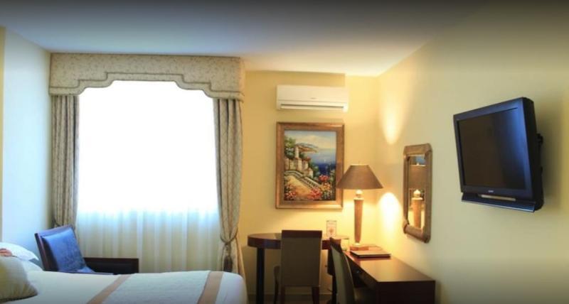 Toscana Inn Hotel Панама Сити Екстериор снимка